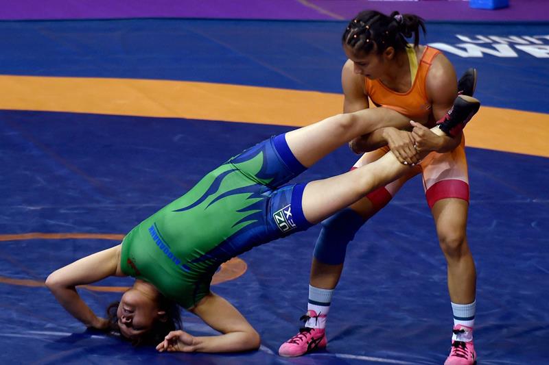 Sakshi mailk, phogat, Vinesh, vinesh phogat, Divya, Asian Wrestling Championship, indra gandhi stadium, asian wrestling championship, phogat sisters