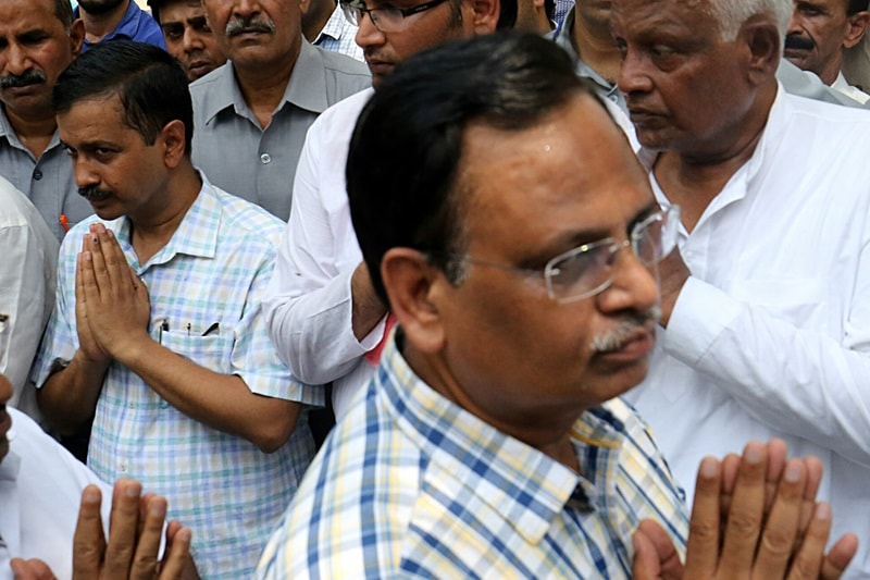 arvind kejriwal, aap, aam aadmi party, aap news, aap latest news, satyendra jain, sanjay singh, kapil mishra, kapil misra fast, aap crisis