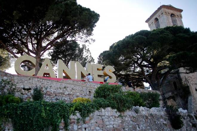 A bomb alert, put in place after a suspicious bag was found at Palais des festivals at the Cannes Film Festival, was lifted quickly on Saturday after police check. (Reuters) A bomb alert, put in place after a suspicious bag was found at Palais des festivals at the Cannes Film Festival, was lifted quickly on Saturday after police check. (Reuters)