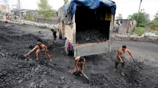 narendra modi, Piyush Goyal, coal india, slaes tax, china, Bangladesh, new delhi, coal miner, Jindal Steel and Power, largest coal miner, fossil fuel