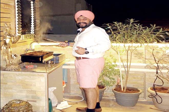 I can recite each dialogue of Top Gun or even better, watch it on mute and give my own tone of dialogues.