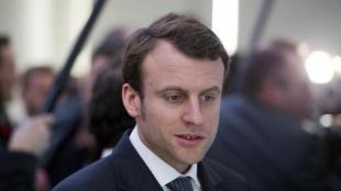 Emmanuel Macron, offshore account, France, Le Pen, TV debates