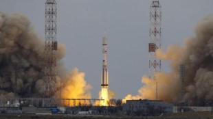 rocket launches, French Guiana, Strike-delayed,  European rocket