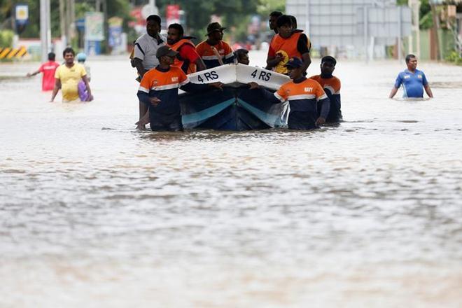 Sri Lanka Flood, flood hit villages, Relief for stranded, Sri Lankan landslides, UN aid Agencies
