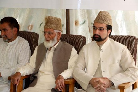 Hurriyat leaders Syed Ali Shah Geelani, Mirwaiz Umar Farooq and others during a day-long seminar against proposed Sainik and Pandit colonies at Tehreek-e-Hurriyat office. (IANS)