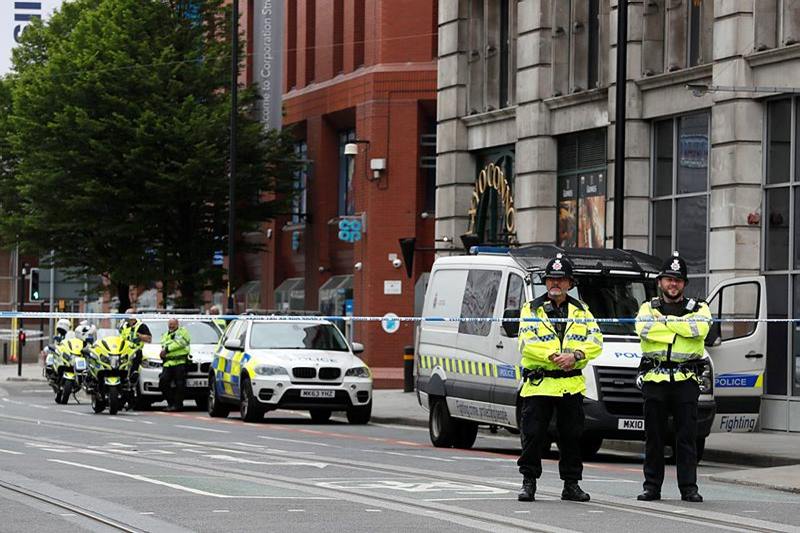 manchester attack, britain on high alert, Theresa May , Manchester pop concert bombing, alman Abedi, united kingdom, machester city suicide bombing