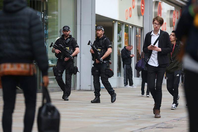 manchester attack, britain on high alert, Theresa May , Manchester pop concert bombing, alman Abedi, united kingdom, machester city suicide bombing