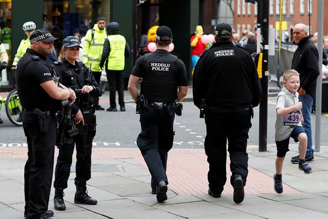 Britain, Manchester bomber's, Manchester, Manchester bomber's network, Salman Abedi, British interior minister, terrorism, terrorism attack, bomb attacks