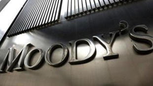 moody's downgrades china, moody's, moody's china rating, Warren Buffett, moody's rating scale, chinese media hits at moody's