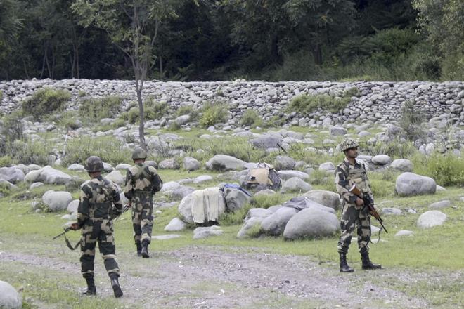 Army jawans keep vigil in Poonch district of Jammu and Kashmir. (PTI) Army jawans keep vigil in Poonch district of Jammu and Kashmir. (PTI)