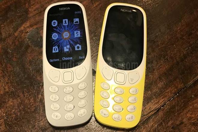 Touch-screens, apps and high resolution cameras are great, but it is the battery life that swings the game in favour of feature phones. (Source: IE)