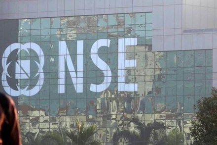Indian markets expected to open higher today, Asian markets trade mixed