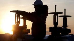 Oil markets, OPEC, US West Texas Intermediate, non-OPEC producers,  Goldman Sachs, US oil production, britain, Jefferies bank