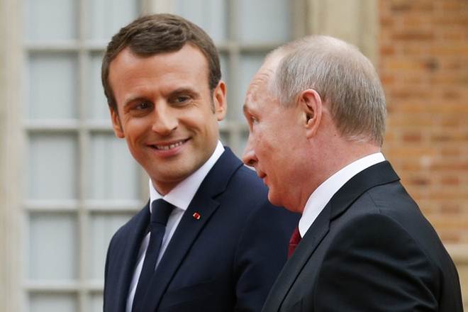 macron putin meeting, putin macron meeting, Emmanuel Macron, vladimir putin, vladimir putin france visit, vladimir putin versailles visit macron putin meeting, putin macron meeting, Emmanuel Macron, vladimir putin, vladimir putin france visit, vladimir putin versailles visit