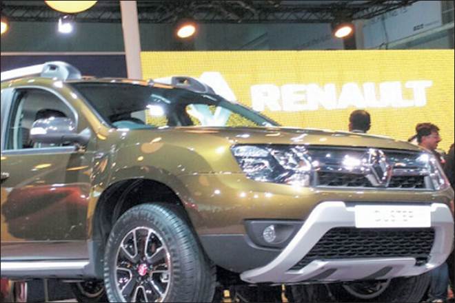 Renault Duster without airbag gets zero star rating in NCAP test Renault Duster without airbag gets zero star rating in NCAP test