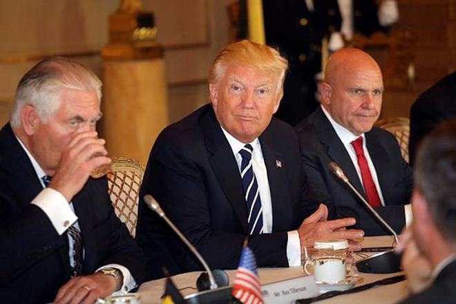 Tillerson, NATO, anti-IS coalition, US Secretary of State, Rex Tillerson, US-led anti-Islamic State coalition, US President, Donald Trump Tillerson, NATO, anti-IS coalition, US Secretary of State, Rex Tillerson, US-led anti-Islamic State coalition, US President, Donald Trump