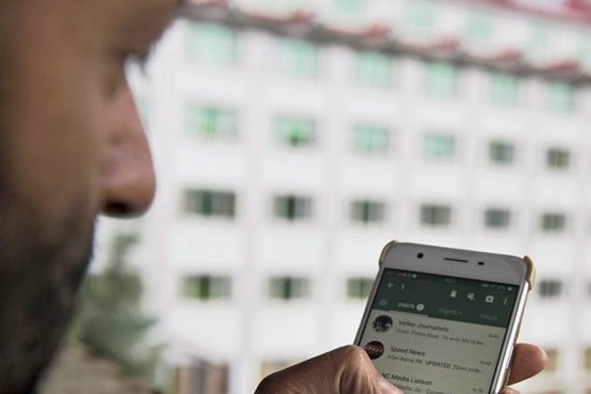 Kashmir, social media, social media ban, ban lifted, apps restored, facebook, whatsapp, Kashmir Valley