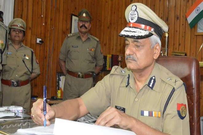Singh also directed officials to ensure justice without bias or prejudice was given to the aggrieved and that crimes were registered. (IE) Singh also directed officials to ensure justice without bias or prejudice was given to the aggrieved and that crimes were registered. (IE)