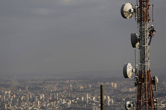 Telecom disparity: US spectrum 9 times cheaper than India even though auction revenue was double