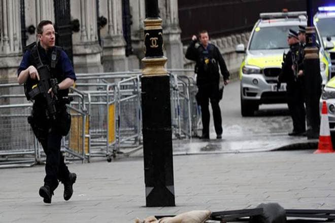 London bridge attack, UK police, London incidents,. Donald Trump, Theresa May