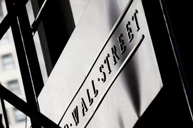 US futures little changed ahead of Fed minutes US futures little changed ahead of Fed minutes