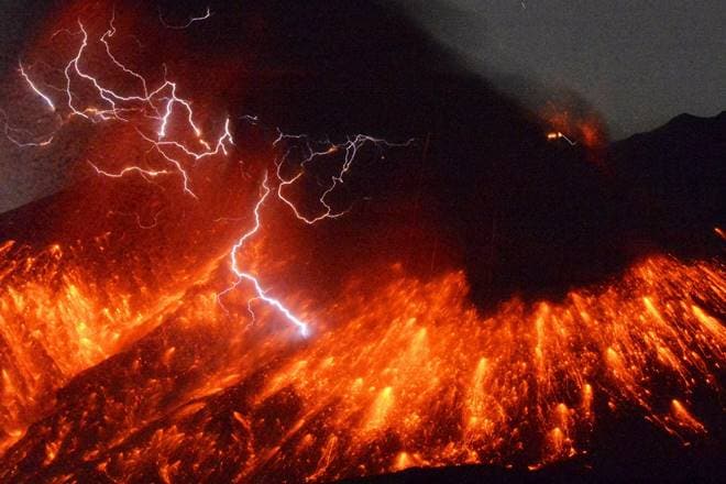 The 168-year-old mystery of how the world's biggest and most active volcanoes formed in Hawaii has been solved. (Reuters)