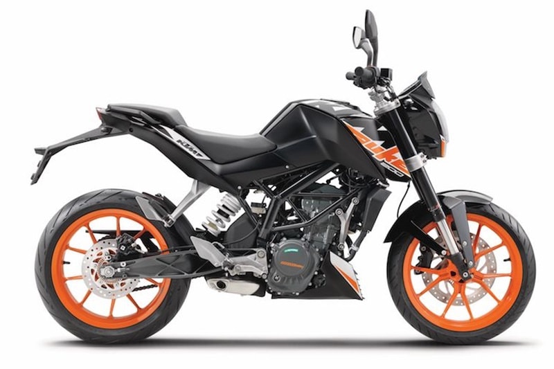 KTM 200 Duke: The smallest motorcycle from the Austrian brand, KTM 200 Duke is powered by a 199.5cc single-cylinder four-stroke engine developing 25 bhp and 19.2 Nm, and is paired to six-speed transmission. It comes with a light-weight trellis frame. Fuel tank capacity is 11 litres and KTM claim the 200 Duke has a range of 300 km on one full tank. The dry weight of the 200 Duke is 134 kg, providing a good power to weight ratio with 25 bhp. It comes with ABS as standard. Price: Rs 1.43 lakh (ex-showroom, Delhi)