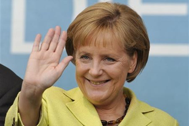 German Chancellor Angela Merkel, Angela Merkel congratulates Emmanuel Macron, French President Emmanuel Macron, Emmanuel Macron, parliamentary elections