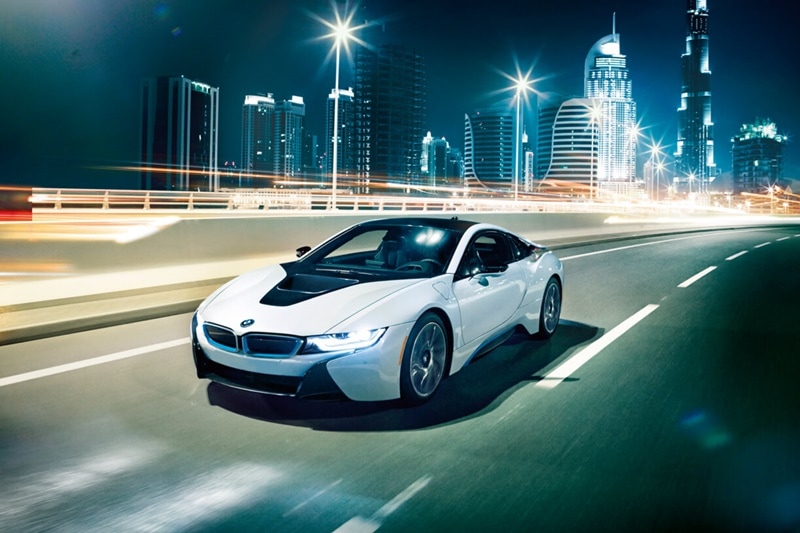 Considered a God in the cricket world, Sachin Tendulkar has many a times expressed his fondness for sports cars. He owns a Nissan GTR that produces an massive 550 bhp and can do 0-100 kmph in just 2.9 seconds. From one God to another, Formula One champion Michael Schumacher gifted Tendulkar a 360 Modena Ferrari back in 2002, which he later sold in 2011. Sachin is also a brand ambassador for BMW in India, and owns a BMW M5, M6 Gran Coupe and last year he bough an i8, which he got custom painted to red.