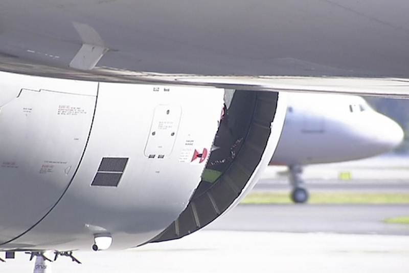 China Eastern Airlines, Airbus A330-200, Shanghai bound flight, Kathy Zhang, Rolls-Royce, Fligh accident, Trent 700 series engine, hole opens up in Airbus, Australia Transport Safety Bureau