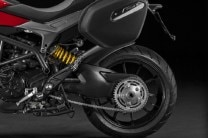 Single-sided swingarm for added premium-ness.