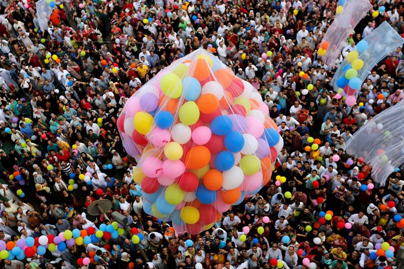 eid, eid 2017, eid celebrations, eid mubarak, mumbai, india, eid egypt, eid israel, eid celebration india, eid images, eid photographs, ramzan 2017, eid 2017 india, india celebrates eid, ramzan, eid mubarak, eid 2017, financial express news, india news, latest news