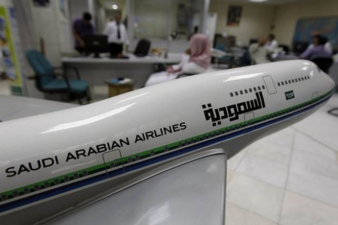 Gulf crisis,  Arab rift, Arab rift deepens, woes for Gulf airlines, Gulf airlines, Arab powers, supercarriers, low oil prices, laptop bans, Qatar's airline, Mexico