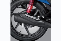 Tubeless tyres for added safety in case of punctures.
