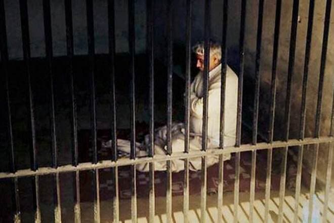 Phones,Gurgaon jail, SIM cards recovered , Gurgaon's Bhondsi jail,  Sumit Kumar, Sandeep Khairwar