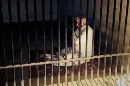 Phones,Gurgaon jail, SIM cards recovered , Gurgaon's Bhondsi jail, Sumit Kumar, Sandeep Khairwar Phones,Gurgaon jail, SIM cards recovered , Gurgaon's Bhondsi jail, Sumit Kumar, Sandeep Khairwar