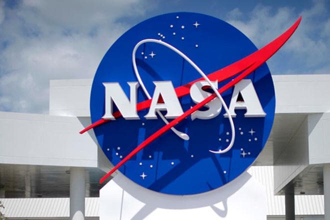 NASA satellites, forest fires, savannas and grasslands, NASA's Goddard Space Flight Center, NASA's Terra and Aqua satellites, NASA Goddard