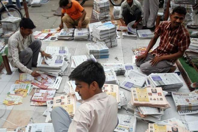 Print, Print media, Print media no longer be king, US media educator, Tom Goldstein, dominant media, online media, media houses, media organisations, dominant position