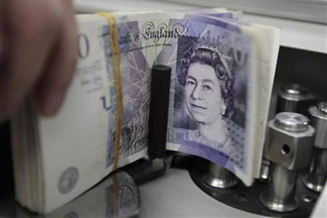 British pound, pound falls, pound falls after UK election shock, dollar gains