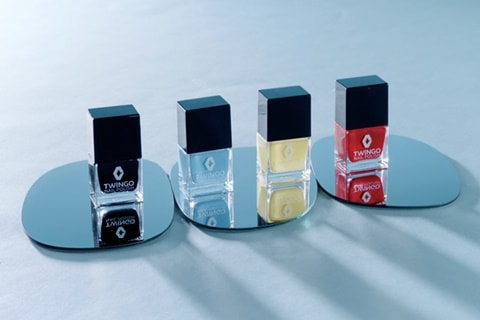 Renault’s nail polish for ‘lady drivers’ doubles as car touch up paint, sexist?