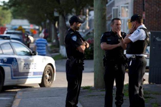 Federal Bureau of Investigation, FBI, stabbing of a police officer, Michigan airport, act of terror, Stabbing at US airport, suspect in custody, terror attack, terror attack in US airport Federal Bureau of Investigation, FBI, stabbing of a police officer, Michigan airport, act of terror, Stabbing at US airport, suspect in custody, terror attack, terror attack in US airport