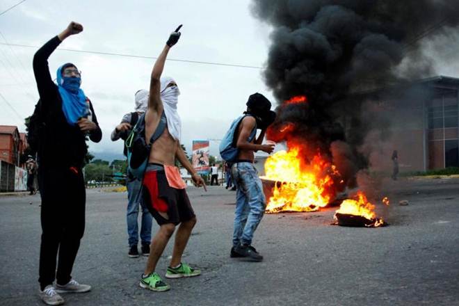 Venezuela, Venezuelan protests, violent Venezuelan protests, Venezuela's violent protests, violent protests, escalating tensions, Constituent Assembly