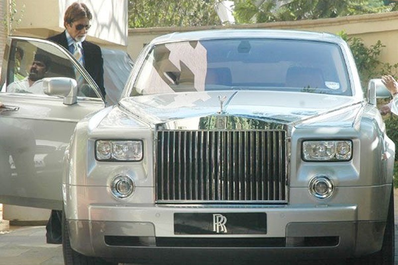 Amitabh Bachchan a.k.a Big B owns a Rolls Royce Phantom that is priced at Rs 8 crore and above in India. The perfect car with a chauffeur wearing white gloves and the etiquette of a gentleman.