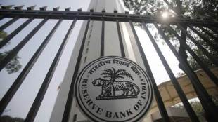 GDP growth slowdown, low inflation, RBI, demonetisation, monetary policy, economists, bank may cut interest rate