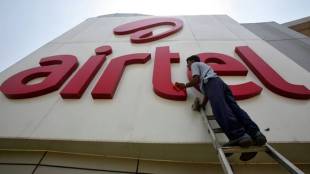 airtel Bharti, RJio, reliance jio impact, mobile users in urban areas, Aircel and TTSL, Vodafone-Idea merger