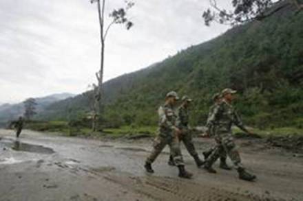 Chinese troops, indian soldiers, china, india, lac, line of actual control, Sikkim, Sikkim sector, china india fight, Sikkim sector, jostle with Army jawans, destroy Indian bunkers, india china border, Doka La general, PLA, Sikkim Bhutan Tibet tri junction