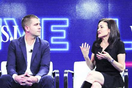 Facebook COO Sheryl Sandberg, facebook, Sheryl Sandberg, Christopher Cox