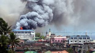 ISIS, Marawi City, Philippines, molotov cocktails, no-donate-link, Philippines, President Rodrigo Duterte, sniper fire, Hapilon Isnilon, United States Defense and Military Forces, Islamic State in Iraq and Syria, Abu Sayyaf, Isnilon Hapilon, US Military, ISIS, ISIL, Islamic State,Philippines,Abu Sayyaf