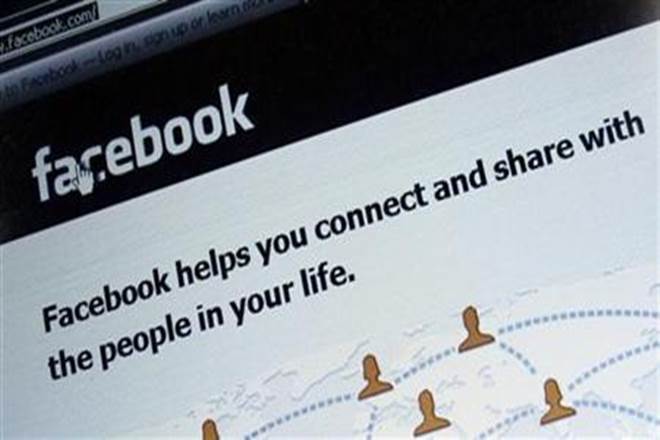 thai man jailed, Facebook posts, royal family a watchdog, posting pictures on facebook, UN's human rights, Chiang Mai, Wichai, Bangkok military court, bangkok news thai man jailed, Facebook posts, royal family a watchdog, posting pictures on facebook, UN's human rights, Chiang Mai, Wichai, Bangkok military court, bangkok news