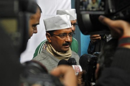 Delhi, Arvind Kejriwal, NDTV, Prannoy Roy, Anti establishment voices, silence independent voices, Radhika Roy, AAP, Aam Aadmi Party, Dr Roy